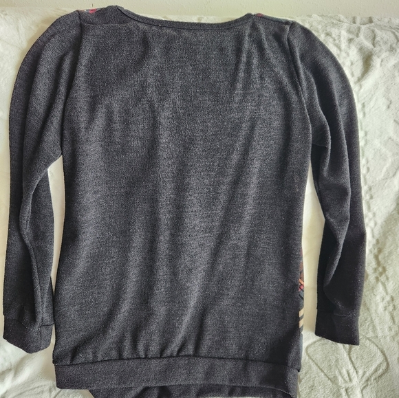 Size L (no tags) unbranded lightweight sweater - Picture 2 of 2
